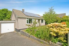 36, Highland Park, Redruth TR15 2EX
