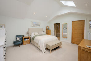 10, Burgess Mews, South Wimbledon, London SW19 1UF