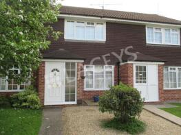 4, Holly Tree Walk, Yeovil BA20 2NT
