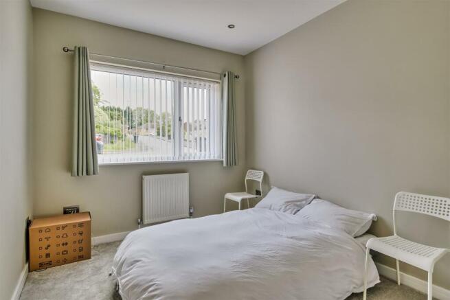 41 Drayton Rd Irthlingborough-7.jpg