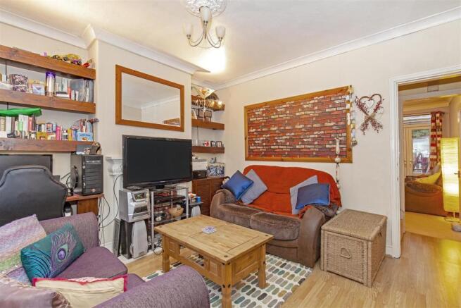 Reception Room-2.jpg