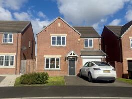 93, Alder Road, Whinmoor, Leeds LS14 2FH
