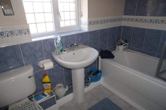 Photo 16
