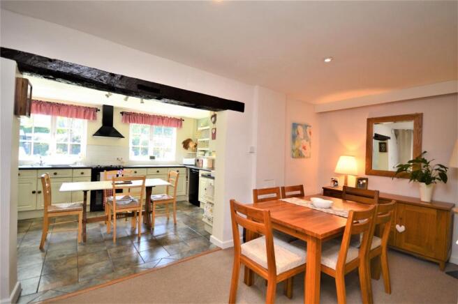 4 Dining Kitchen Bramble.JPG