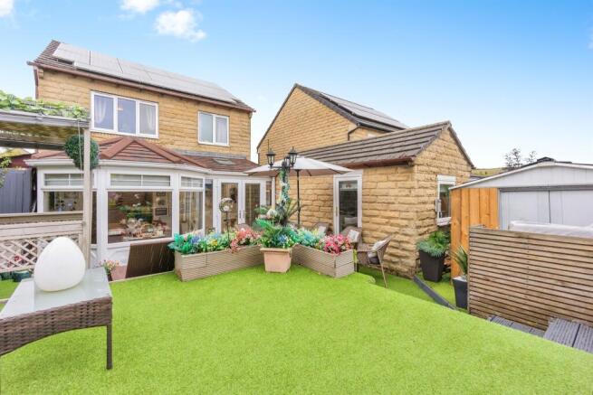 3 bed Detached for sale Image 12