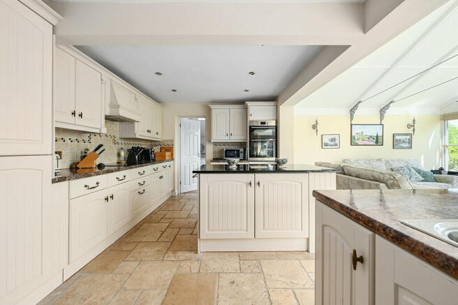 9 swan street tn3...