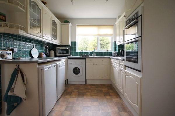 Fitted Kitchen