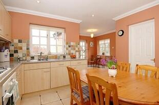 Kitchen/Breakfast Room