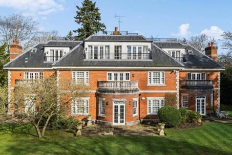Grove Road, Boyne House, HP9
