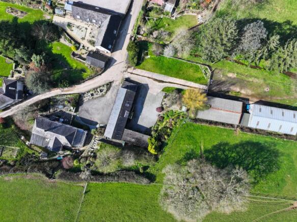 Ledstone House