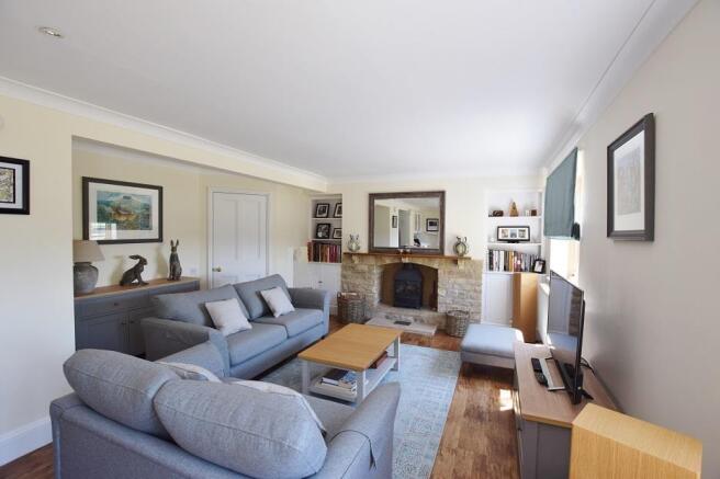 1 Bourton Far Hill Cottages - Sitting Room 1.jpg