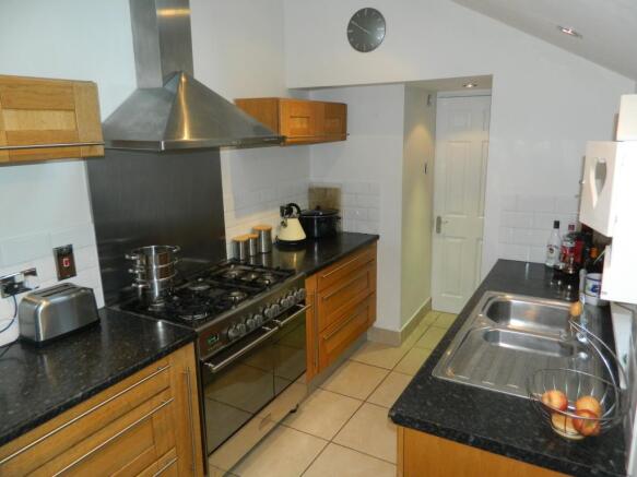 fitted kitchen