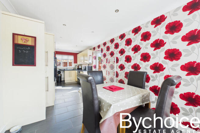 CAM05454G0-PR0054-STILL004