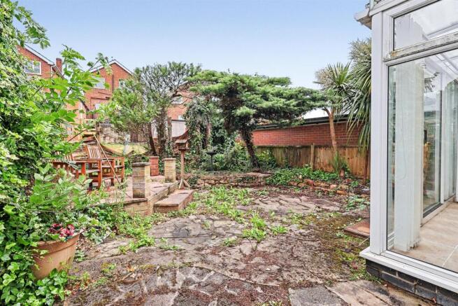 Southcliffe Road, Carlton, Nottingham photo 4