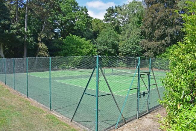 Malvern Suite, grounds tennis.jpg
