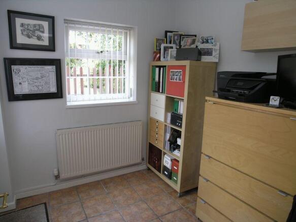 OFFICE/STUDY