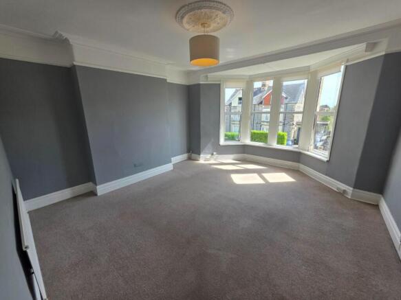 Living Room.jpg