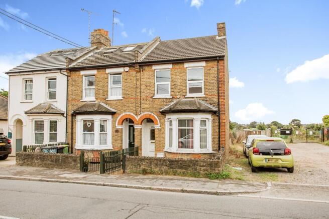 Period End Terrace