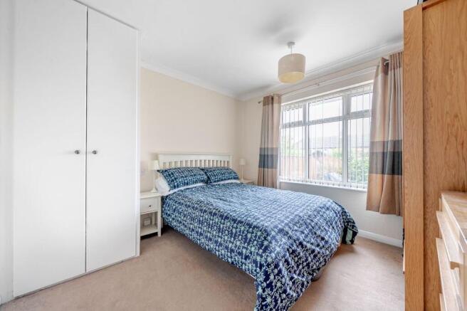 2 bed Semi-Detached Bungalow for sale Image 8