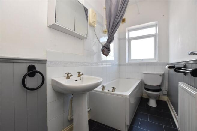 2 bed Terraced for sale Image 9