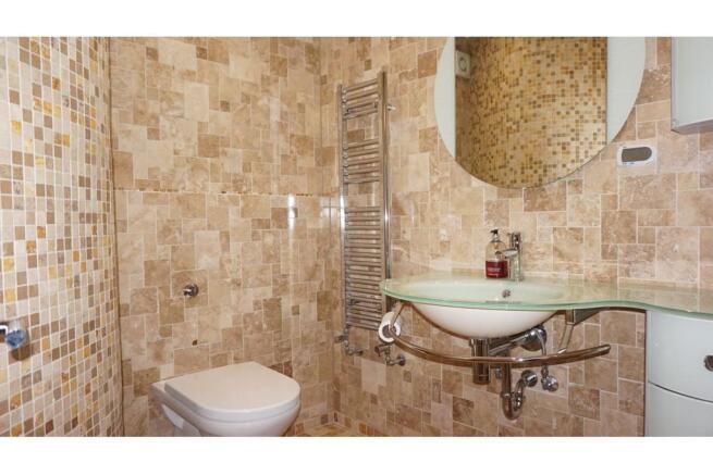En-suite Four