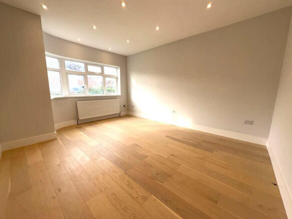 28HowberryRoadRec...