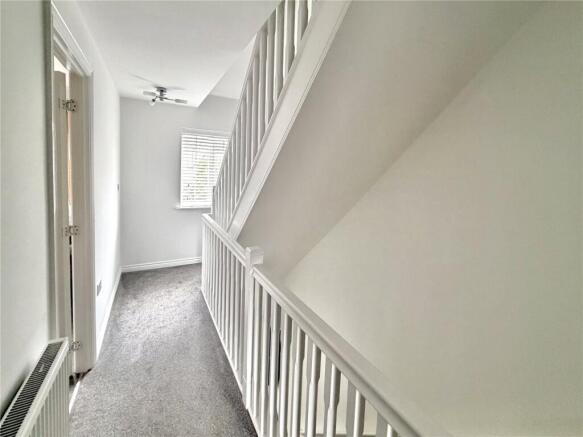 3 bed Semi-Detached for sale Image 11