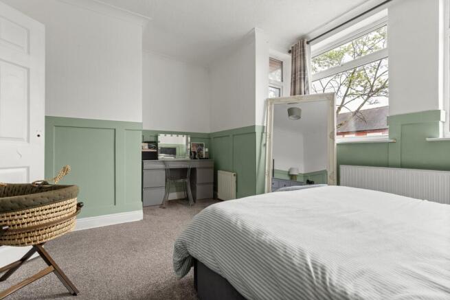 3 bed Terraced for sale Image 11