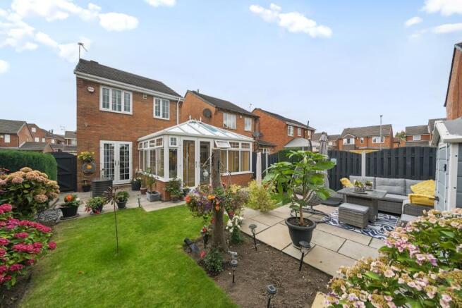 3 bed Link Detached House for sale Image 4