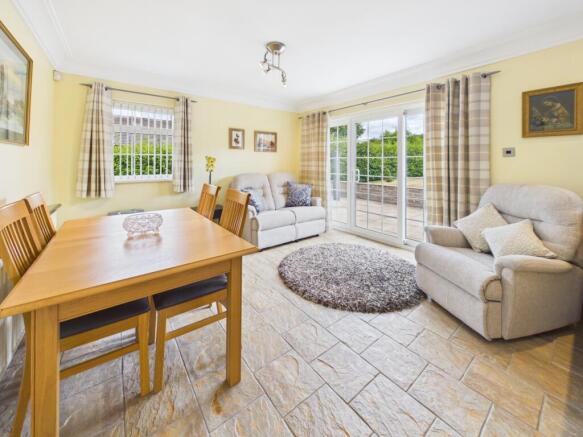 Melbourne Avenue, Dronfield Woodhouse, Dronfield, Derbyshire, S18 photo 4