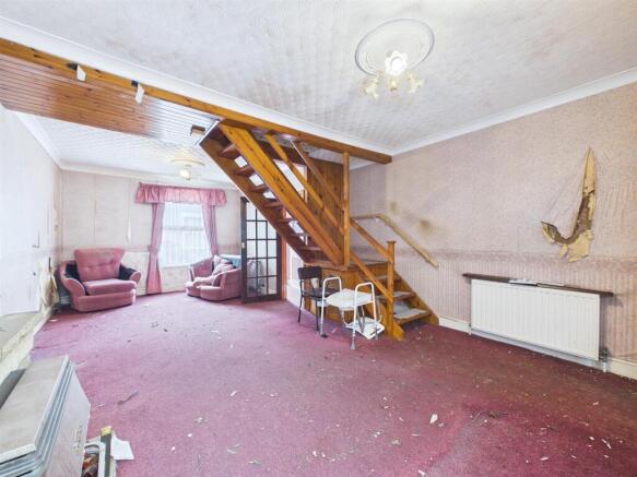 3 - two bedroom house in Victoria Park.jpg