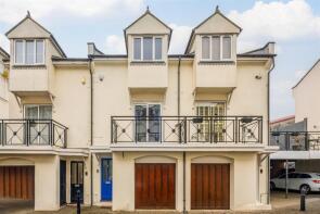 7, Oxford Mews, Hove BN3 3NF