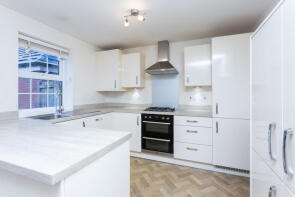 33, Blythe Road, Preston PR4 0FE