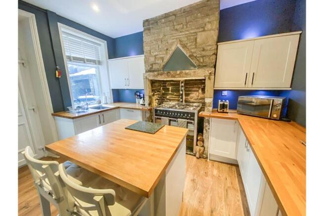 Kitchen/Breakfast