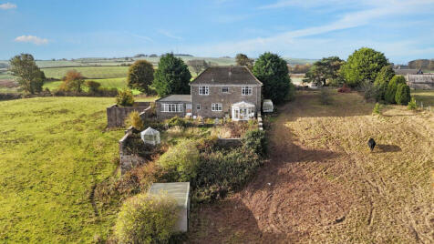 Fellside Road, Whickham, Newcastle upon Tyne, Tyne and Wear, NE16 5BB