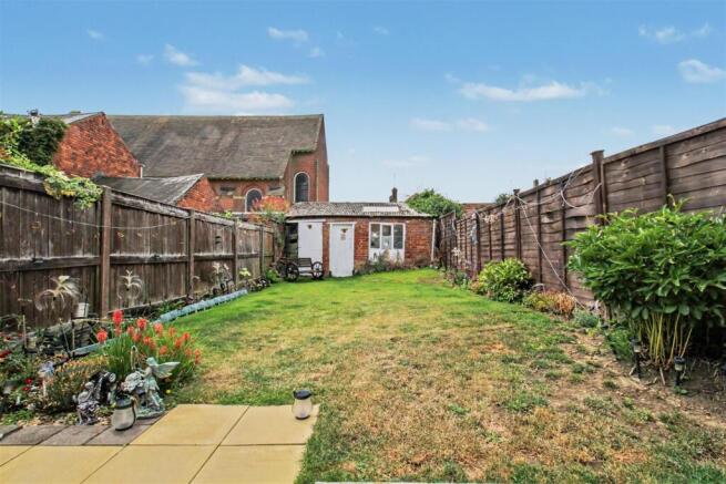 Queen Street, Desborough, Kettering photo 4