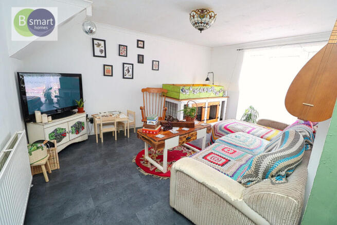 2 bed Semi-Detached for sale Image 9