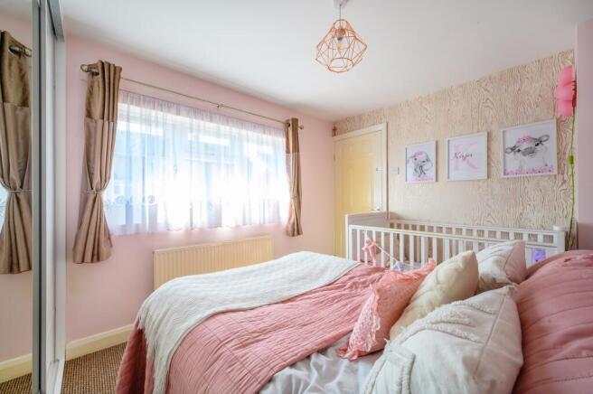 3 bed Semi-Detached for sale Image 10