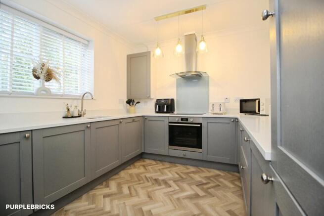 Lounge / Kitchen
