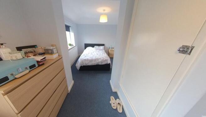 Bedroom 5.jpg