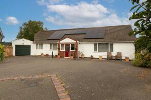 4, Pine Tree Grove, Leicester LE9 2JJ