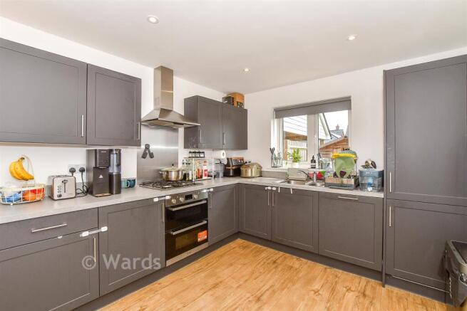 Kitchen/ Dining Room
