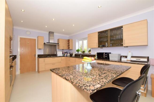 Kitchen/Breakfast Room