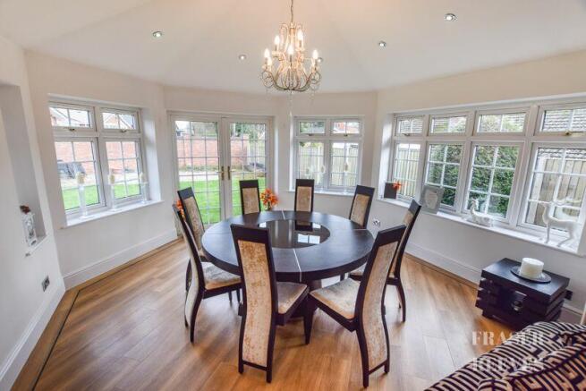 Ideal for entertaining