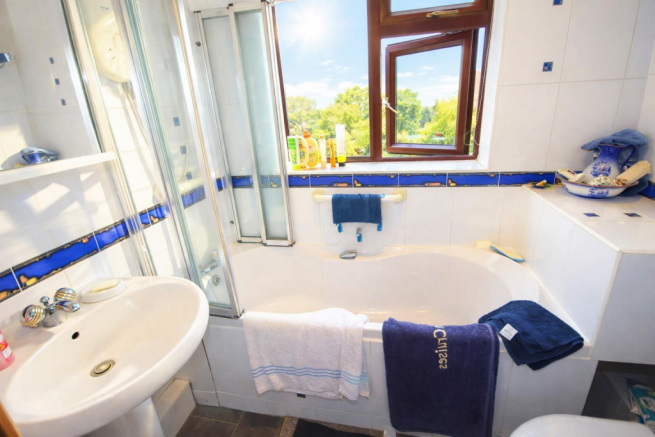 2 bed Semi-Detached for sale Image 7
