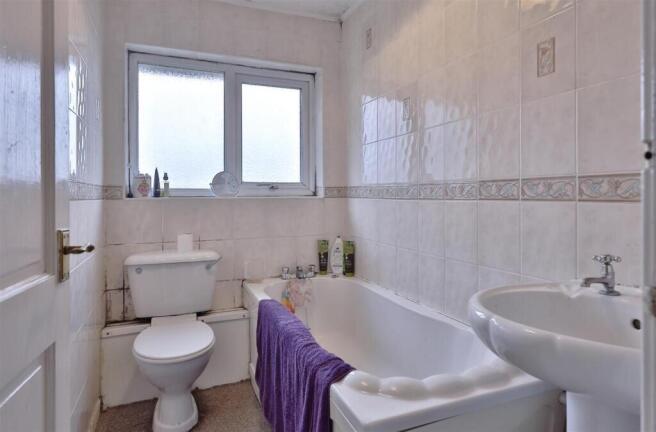 2 bed Apartment for sale Image 7
