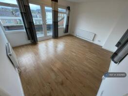 5, 132 Clifton Court, Selhurst Road, South Norwood, London SE25 6LU