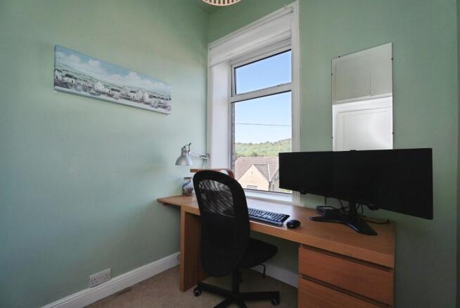 3 bed Semi-Detached for sale Image 11