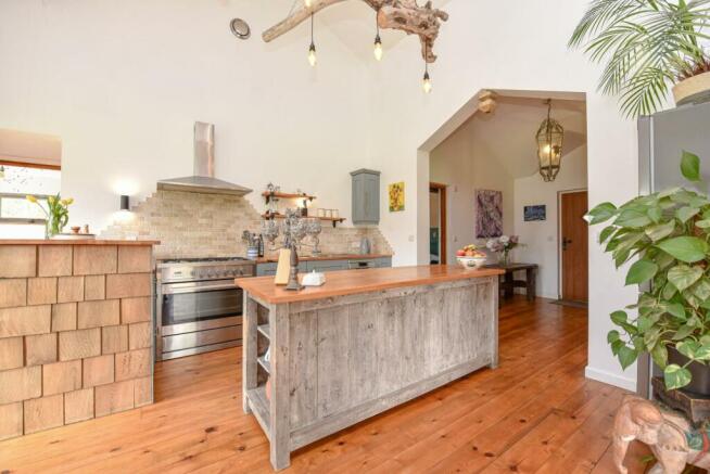 Kitchen-Dining Area