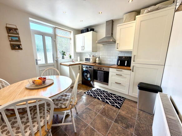 2 bed End of Terrace for sale Image 6